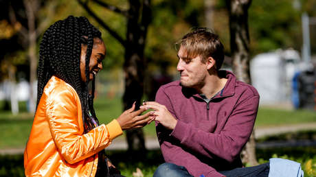 El primer ministro neerlandés advierte a los canadienses: "No prueben el cannabis"