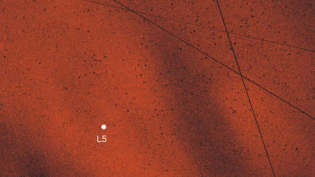 Astrónomos confirman la existencia de dos nubes de polvo que orbitan la Tierra junto a la Luna