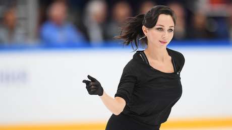 VIDEO: Una patinadora rusa gana el oro con una rutina "sexy" de alto voltaje que electriza a la red