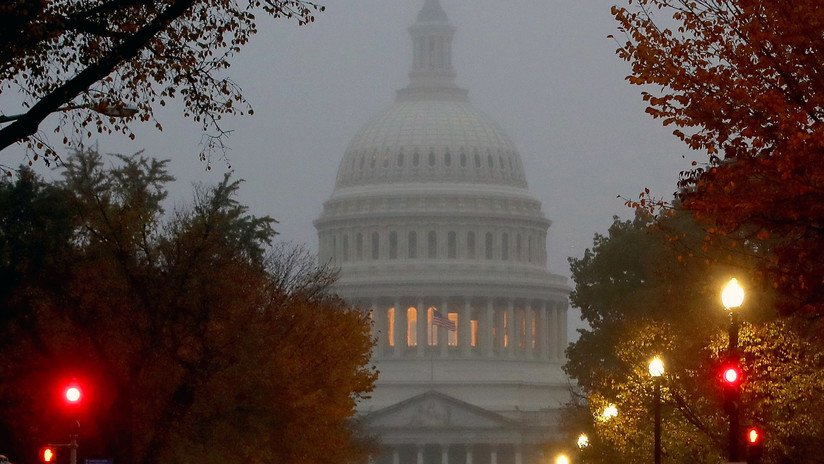 Los demócratas lideran en la Cámara y los republicanos mantienen el Senado