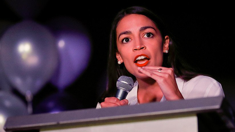 ¿Quién es Ocasio-Cortez, la congresista más joven en la historia de EE.UU.?