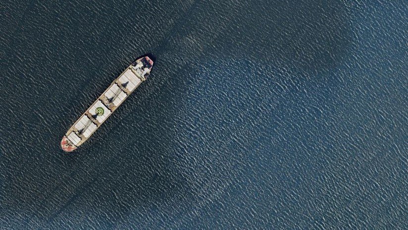 EE.UU. le dice al mundo que mantenga alejados de sus puertos a los petroleros iraníes