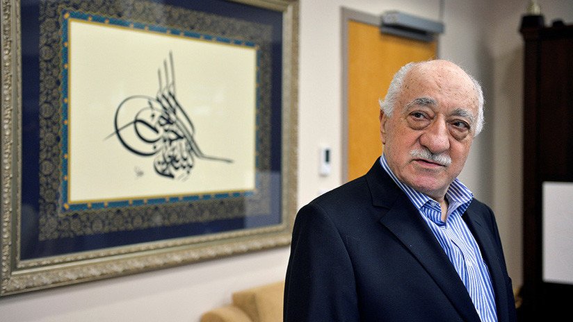 Trump niega estar considerando extraditar a Turquía a Fetullah Gulen