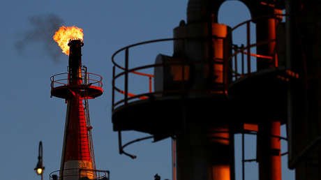 Goldman Sachs: El petróleo Brent alcanzará los 80 dólares antes de acabar el año
