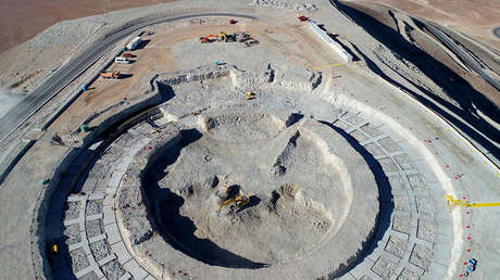 FOTO: Muestran la estructura base del que será el telescopio más grande jamás construido
