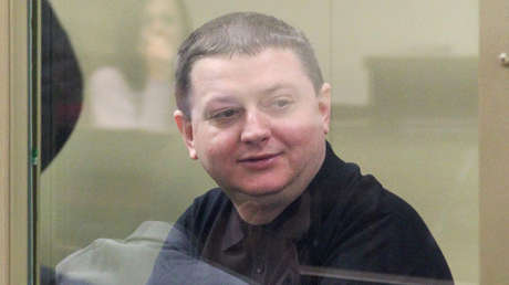 Investigan imágenes de un criminal ruso disfrutando de caviar y cangrejos en una cárcel (FOTOS)