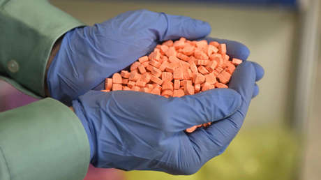 Detienen a una española en Chile que escondía más de 9.000 dosis de éxtasis en un lugar inesperado