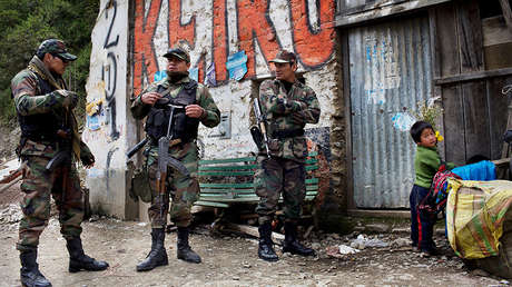 Popular reina de belleza peruana, acusada de liderar una banda que vendía bebés