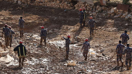VIDEOS: Varios muertos y miles de evacuados por fuertes lluvias en una de las 7 maravillas del mundo