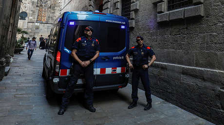 España: Detienen a 14 jóvenes por agredir sexualmente a una chica y apuñalar a su novio