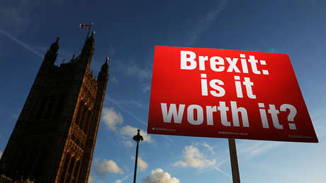 "¿Qué le he hecho a mi país?": Votó a favor del 'Brexit' y estalla en lágrimas en la radio en vivo