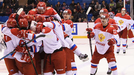 VIDEOS: Rusia derrota a Canadá en hockey juvenil sobre hielo en una final 'imposible'