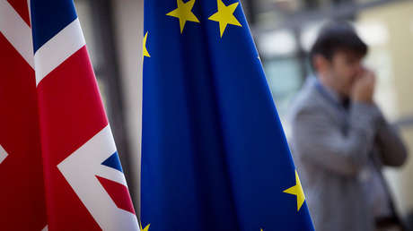  Industria alemana: Un 'Brexit duro' sería desordenado y "desastroso" para las dos partes