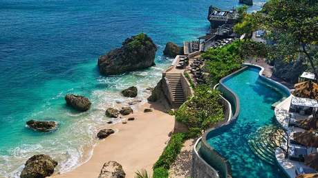 Un complejo turístico prohíbe los celulares en la zona del 'spa' por esta insólita razón