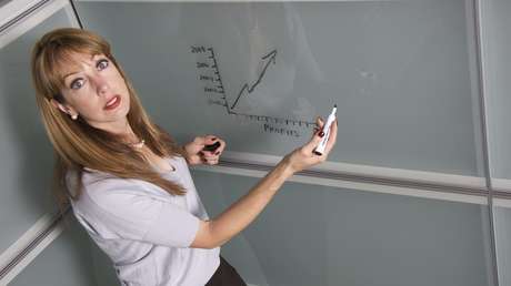 EE.UU.: Una maestra acusada de tener sexo con dos alumnos no refuta los cargos