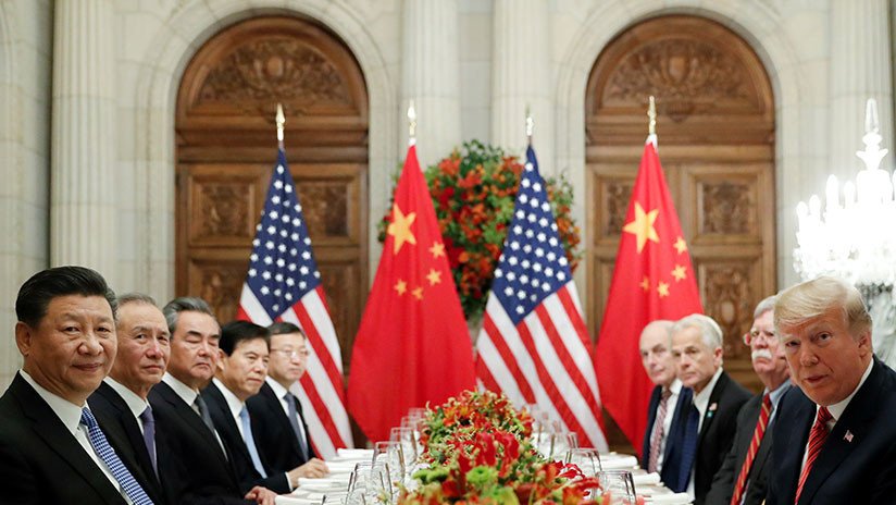 FOTO: Trump y Xi Jinping comparten mantel en Buenos Aires, pese al 'mal trago' de los aranceles