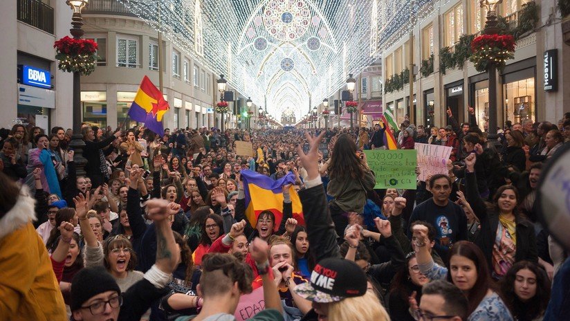 VIDEO, FOTOS: Manifestaciones en Andalucía contra el auge electoral de la ultraderecha