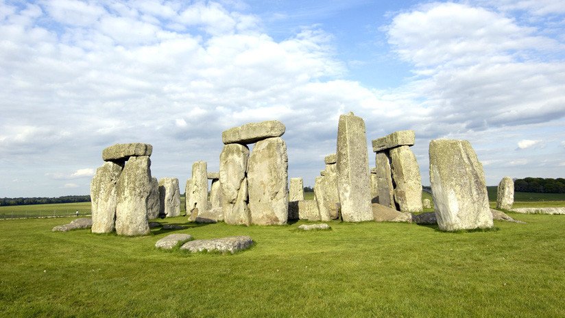"Farsa": Arqueólogos se indignan por daños causados cerca de Stonehenge por contrucción de un túnel