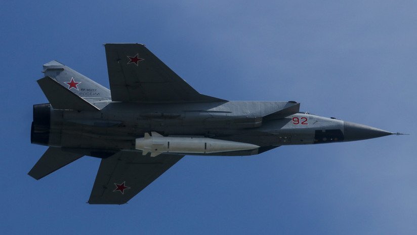 EE.UU. admite que no hay contramedidas existentes a las armas hipersónicas de Rusia