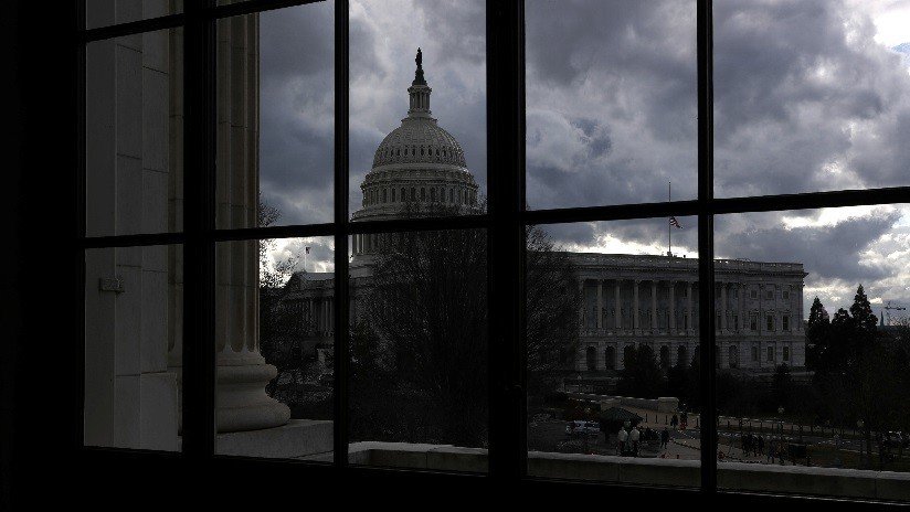 Primera vez en cuatro décadas: Comienza el tercer cierre del Gobierno de EE.UU. en un solo año