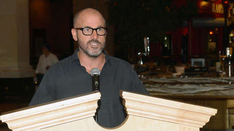 Anuncian al ganador del premio literario a la peor escena de sexo de 2018