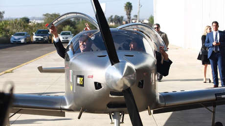 Presentan el 'Halcón 1', el primer avión comercial diseñado en México en 77 años