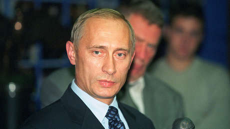 FOTOS: Un diario alemán publica la tarjeta con la que Putin accedía a la sede de la Stasi