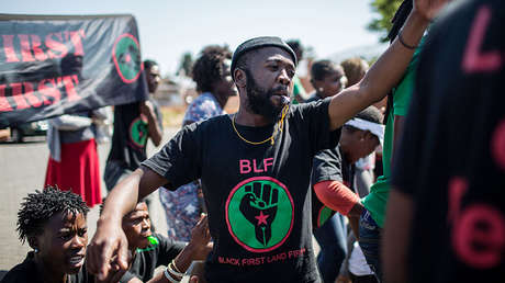 Político sudafricano a los blancos: 'Mataremos a sus hijos, sus mujeres y todo lo que encontremos'