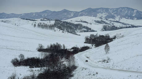 Ciclista español se salva de morir tras dormir en una carpa a -50 ºC mientras recorría Siberia