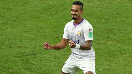 El brasileño de quien decían que no podía jugar al fútbol baja de las nubes al River Plate