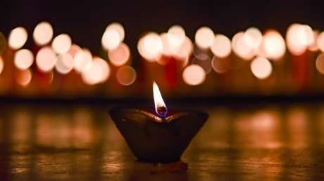 Una mujer 'muerta' regresa con su familia cuatro días después de 'su' cremación