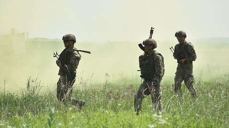 Milicianos chechenos que apoyan al Ejército de Ucrania admiten vínculos con el Estado Islámico