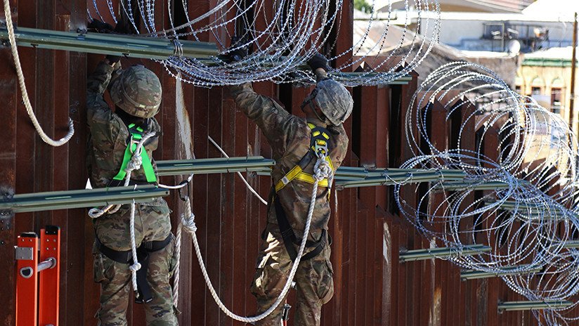 La Casa Blanca sienta las bases para declarar el estado de emergencia y empezar el muro
