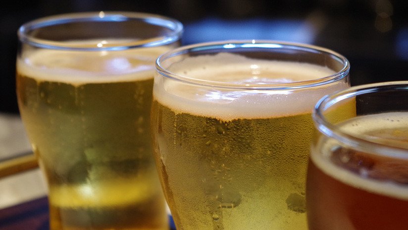 Ingresa a terapia intensiva por coma alcohólico y le salvan la vida con 15 latas de cerveza