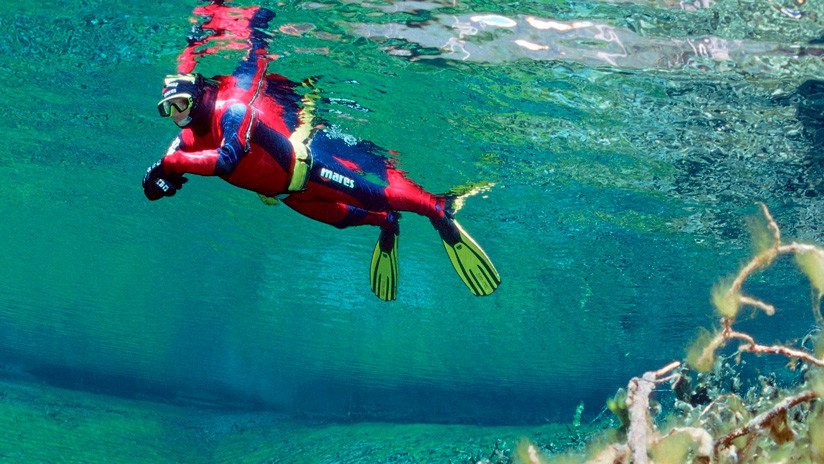 FOTO, VIDEO: Con un Boeing 747 bajo el agua, Baréin presenta el parque temático submarino más grande del mundo