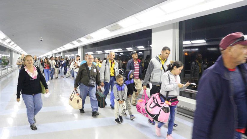 540 venezolanos regresaron este fin de semana a su país con el plan gubernamental 'Vuelta a la Patria'