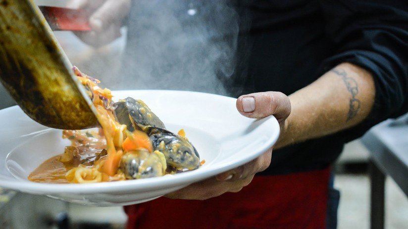 Chile: Detenido un empleado que colocó veneno para ratas en comida en venganza por un supuesto 'bullying' 