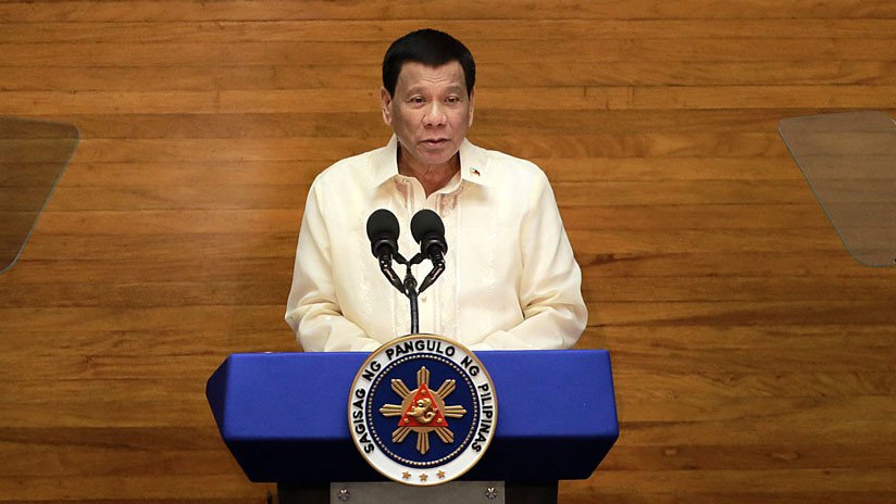 "Dios es estúpido y los santos son malditos": Por qué Duterte es tan popular aunque se burla de la Iglesia