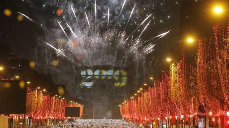 Francia comienza a cobrar más impuestos a Google, Apple, Facebook y Amazon