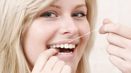 Ojo: su hilo dental puede ser cancerígeno 