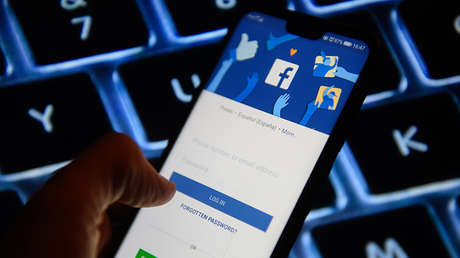 Un acuerdo de Facebook con fabricantes hace imposible eliminar su aplicación de teléfonos Android
