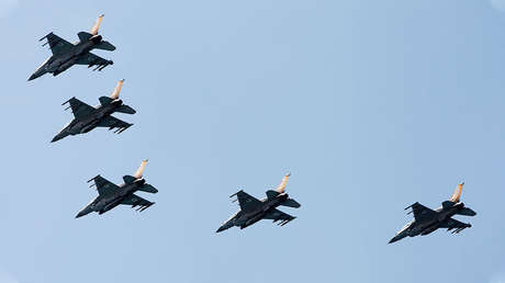 Aviones israelíes atacan posiciones de Hamás en Gaza