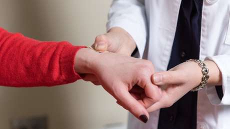 El futuro de la contracepción ya está aquí: Desarrollan un parche que tendría efecto durante meses