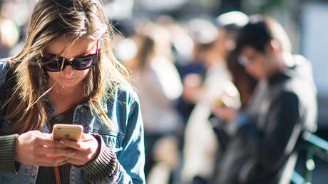 ¿Billetes de avión gratuitos? Emiten alerta por una nueva estafa que circula en WhatsApp