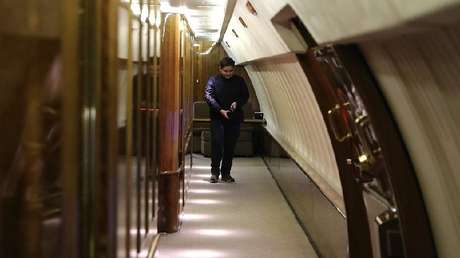 Un niño visita el avión presidencial de Putin y publica un reportaje desde dentro