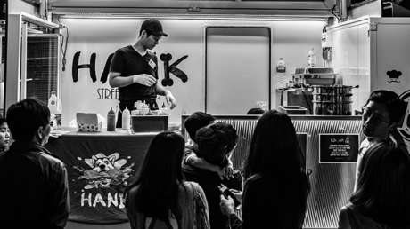 Científicos dan a conocer un truco para evitar tentarse con comida poco saludable