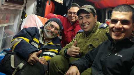 Rescatan a un marinero herido que pasó varias semanas a la deriva en el Mediterráneo (FOTO)