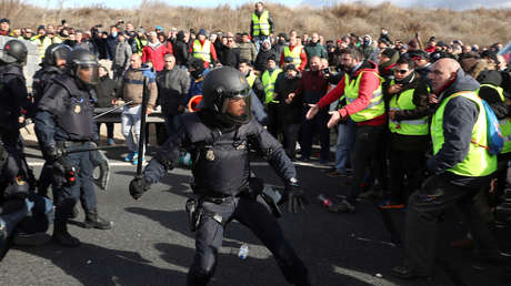 Todo sobre el conflicto en España de los taxistas con Uber y Cabify 