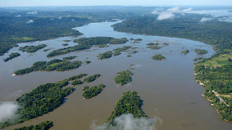 Acusan a un misionero estadounidense de poner en riesgo de muerte a los miembros de una tribu aislada en Brasil