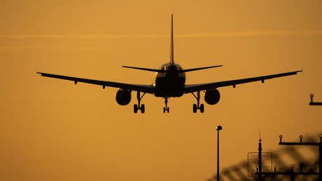 VIDEO: Ráfagas provocan terroríficos despegues y aterrizajes en el aeropuerto de Newcastle